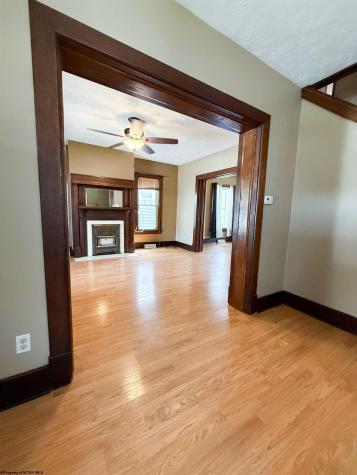 313 Maryland Avenue Fairmont WV 26554