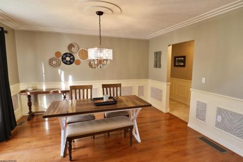 7002 Victorian Drive Fairmont WV 26554