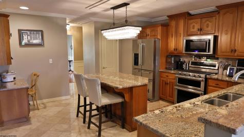 7002 Victorian Drive Fairmont WV 26554
