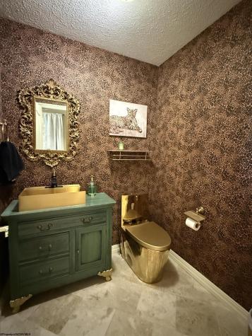 7002 Victorian Drive Fairmont WV 26554