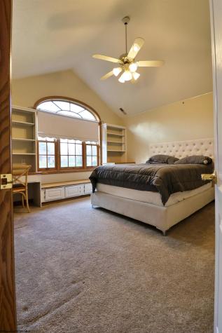 7002 Victorian Drive Fairmont WV 26554
