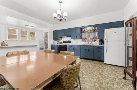 341 Satterfield Street Fairmont WV 26554