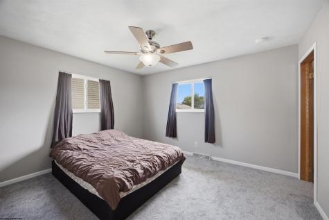 139 Circle Drive Bridgeport WV 26330