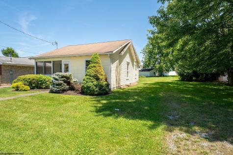 228 Johnson Avenue Bridgeport WV 26330