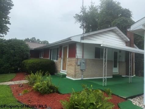 310 Pratt Avenue Kingwood WV 26537