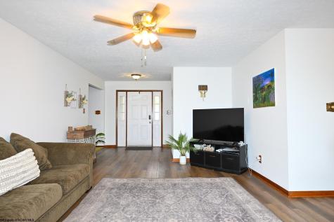 224 Hemlock Lane Reedsville WV 26547