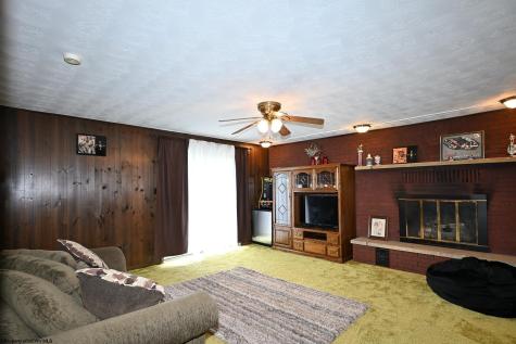 224 Hemlock Lane Reedsville WV 26547