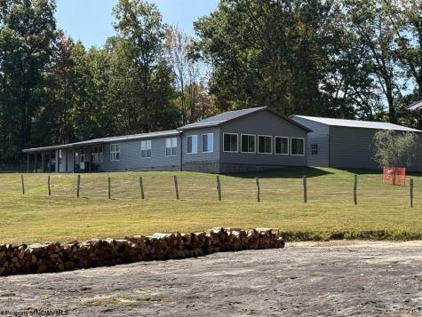 1125 Goff School Road Belington WV 26250