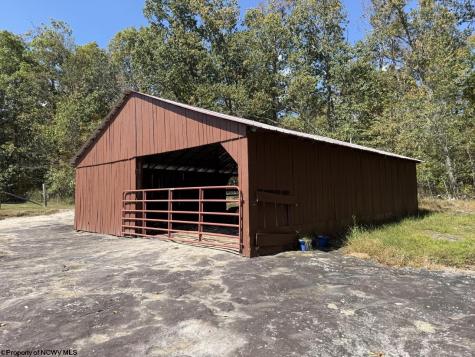 1125 Goff School Road Belington WV 26250
