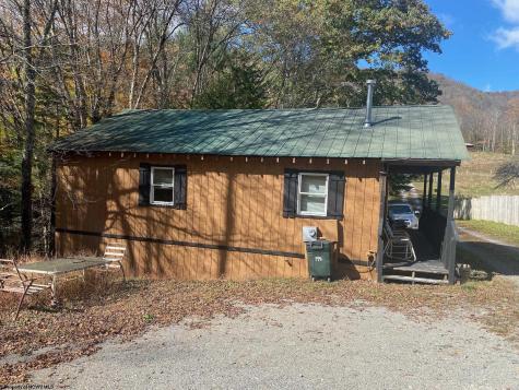 65 Black Dog Run Road Bowden WV 26254