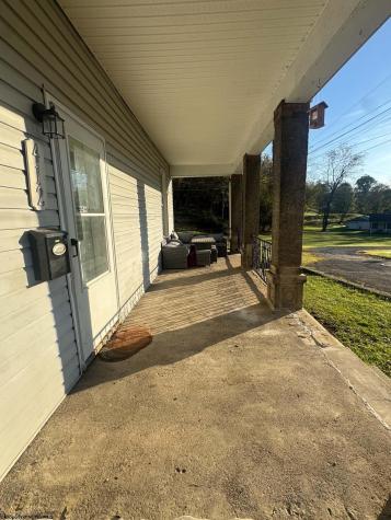 412 Center Street Shinnston WV 26431
