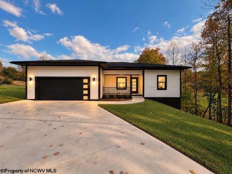 202 King Drive Kingwood WV 26537