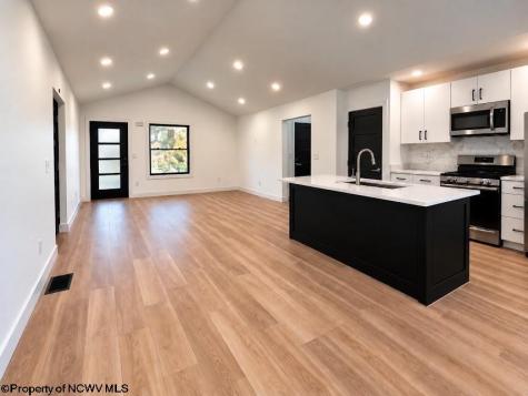 202 King Drive Kingwood WV 26537