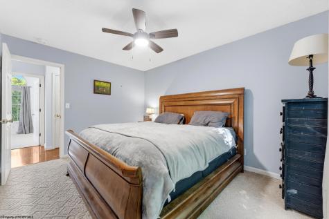 201 Jenny Lynn Estates Morgantown WV 26508