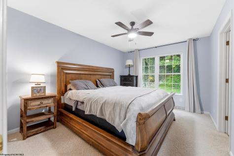 201 Jenny Lynn Estates Morgantown WV 26508