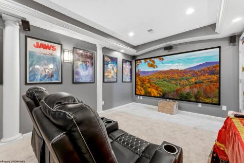 201 Jenny Lynn Estates Morgantown WV 26508