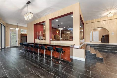 2081 Lakeside Estates Morgantown WV 26508