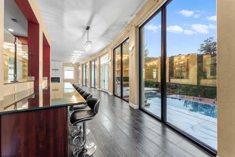 2081 Lakeside Estates Morgantown WV 26508