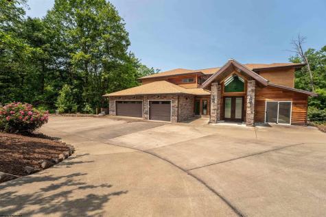 2081 Lakeside Estates Morgantown WV 26508