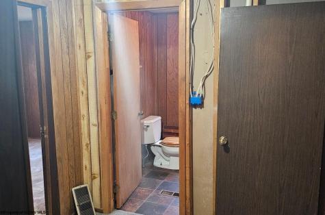 129 Ultra Light Lane Granville WV 26534