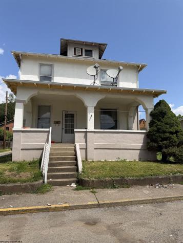 213 E 5th Street Weston WV 26452