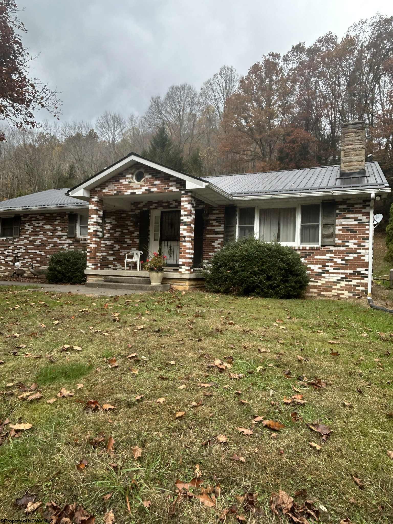 6801 Heaston Ridge Road Rock Cave WV 26234