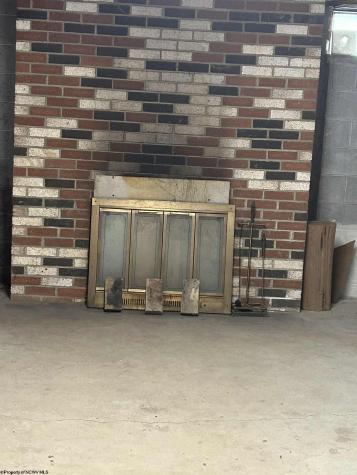 6801 Heaston Ridge Road Rock Cave WV 26234