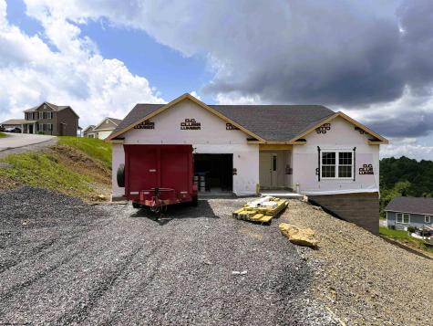 60 Heston Farm Circle Fairmont WV 26554