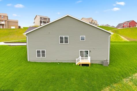 60 Heston Farm Circle Fairmont WV 26554