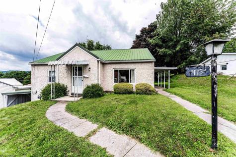115 Williams Street Kingwood WV 26537