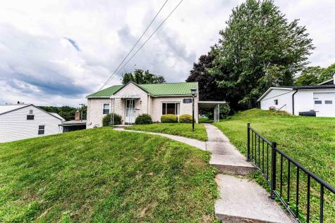 115 Williams Street Kingwood WV 26537