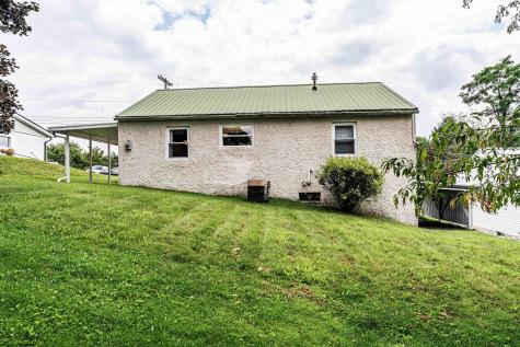 115 Williams Street Kingwood WV 26537