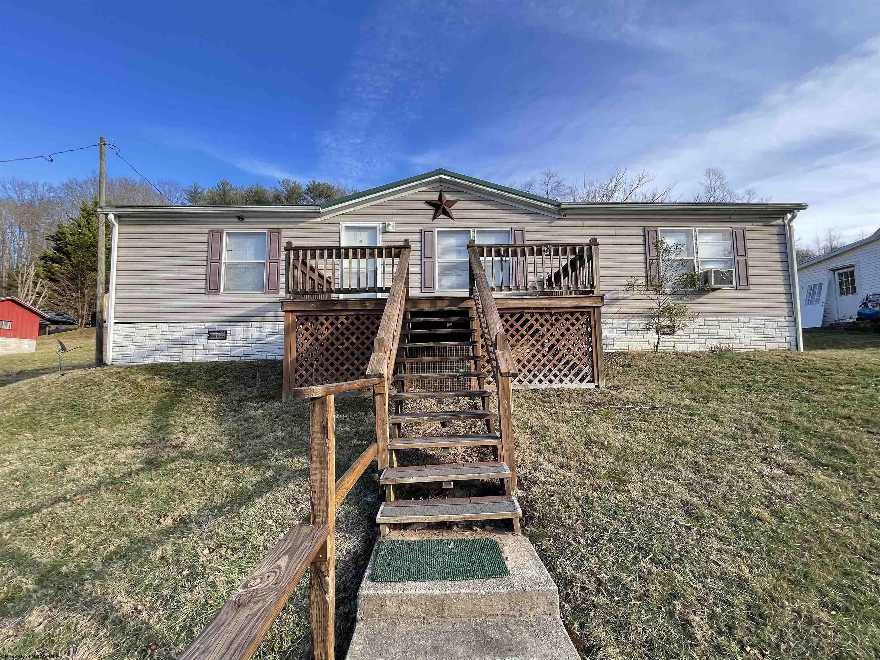 505 Kanawha Street Gassaway WV 26624