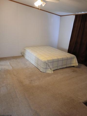 505 Kanawha Street Gassaway WV 26624