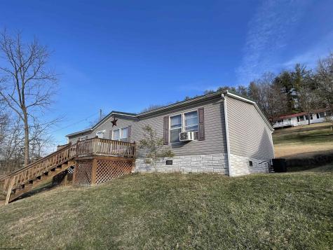 505 Kanawha Street Gassaway WV 26624