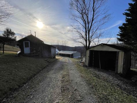 505 Kanawha Street Gassaway WV 26624