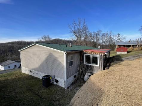 505 Kanawha Street Gassaway WV 26624