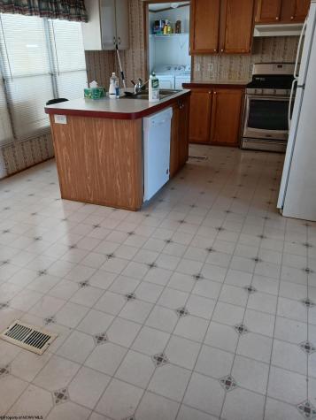 505 Kanawha Street Gassaway WV 26624