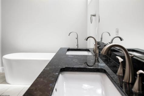 202 Chloe Lane Morgantown WV 26508