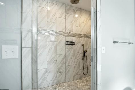 202 Chloe Lane Morgantown WV 26508