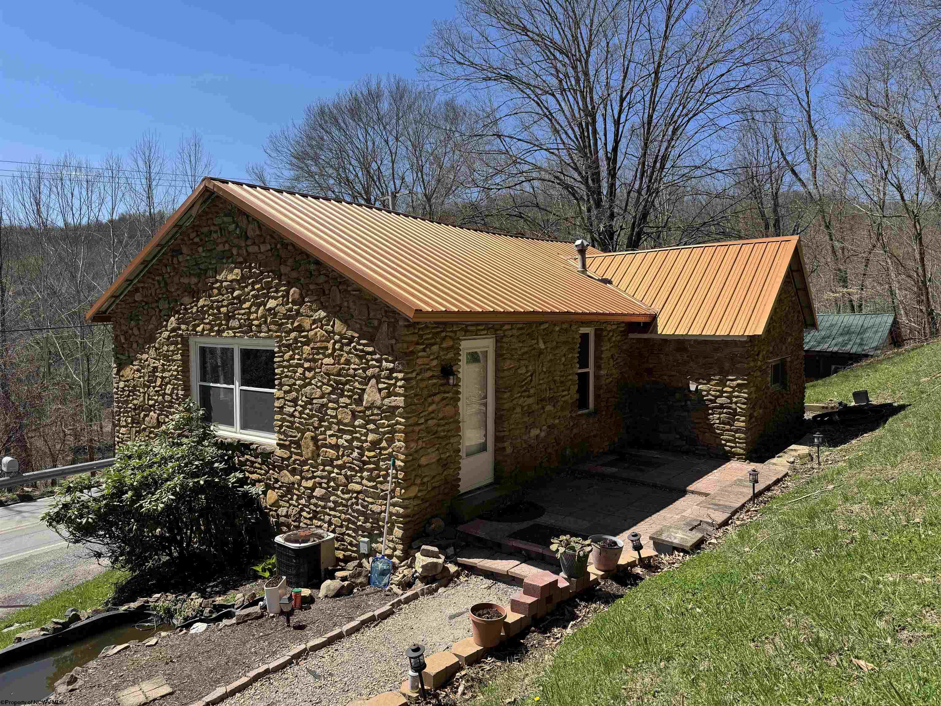 968 Bunner Ridge Road Fairmont WV 26554