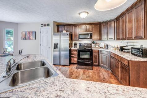 147 Craig Run Road Rivesville WV 26588
