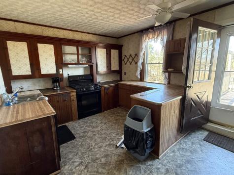 109 Old Route 28 Road Arbovale WV 24915