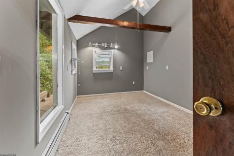 158 Rockley Road Morgantown WV 26508