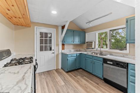 158 Rockley Road Morgantown WV 26508