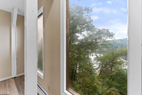 158 Rockley Road Morgantown WV 26508