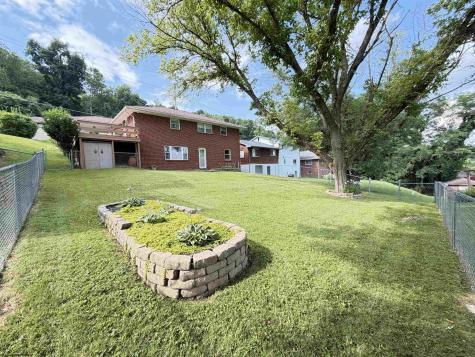 205 Paula Boulevard Clarksburg WV 26301