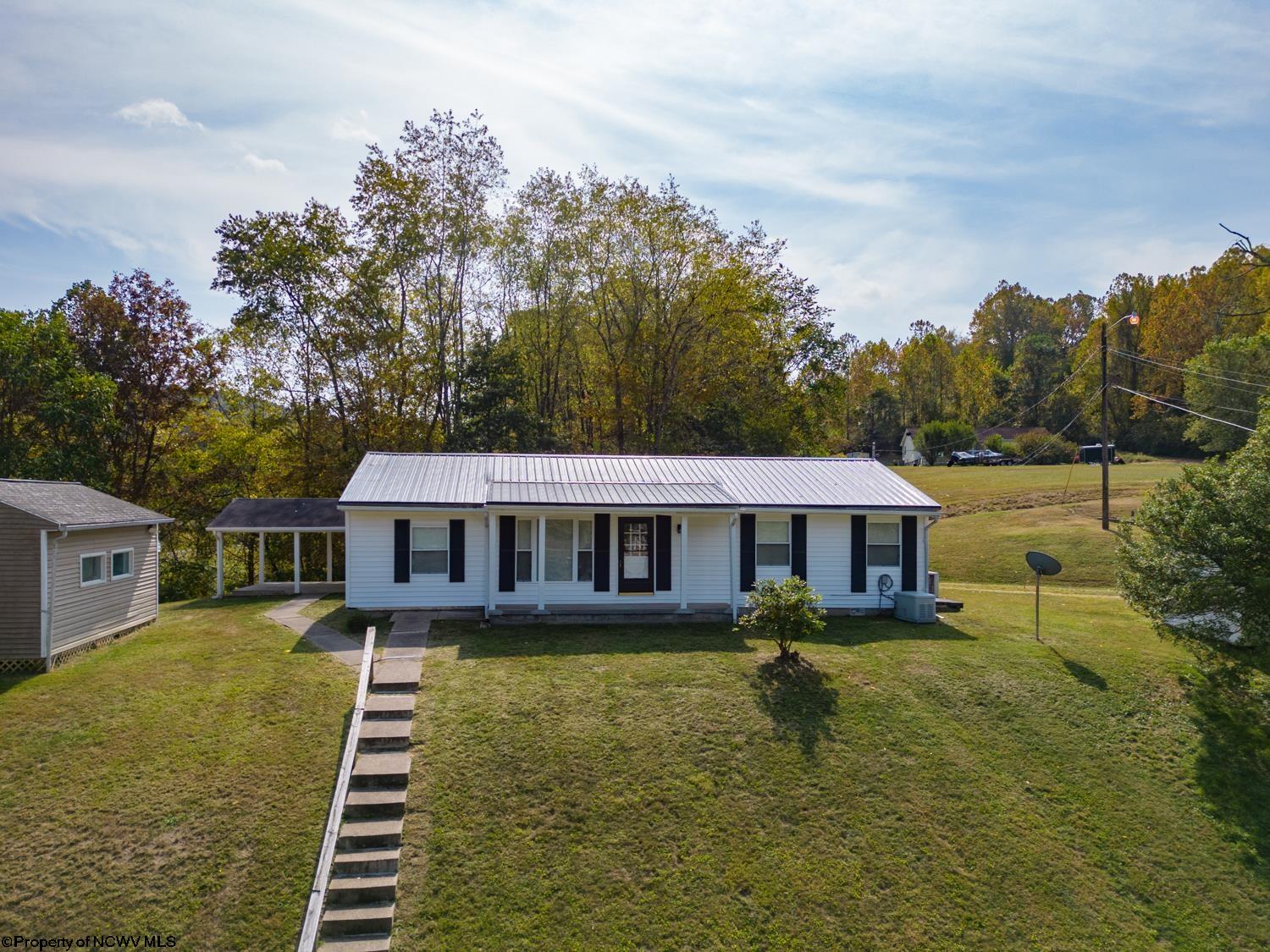 163 Hutchinson Hollow Road Mount Clare WV 26408