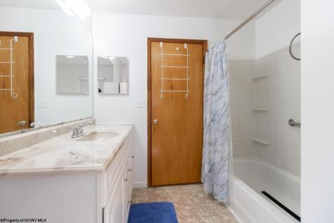 163 Hutchinson Hollow Road Mount Clare WV 26408