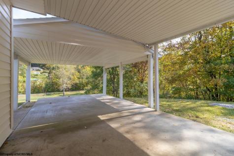 163 Hutchinson Hollow Road Mount Clare WV 26408